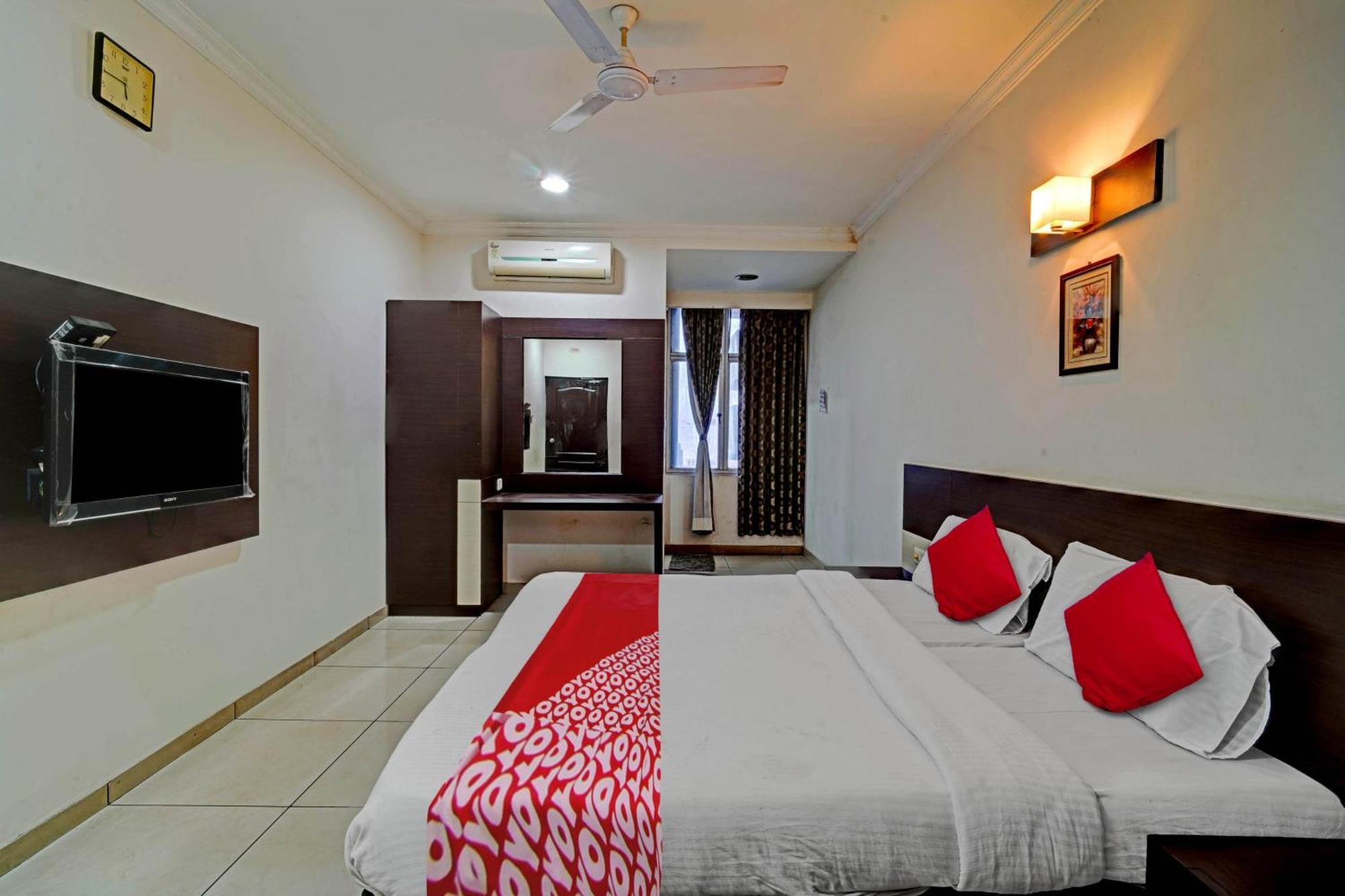 Hotel O Jk Inn Tiruppur Zewnętrze zdjęcie