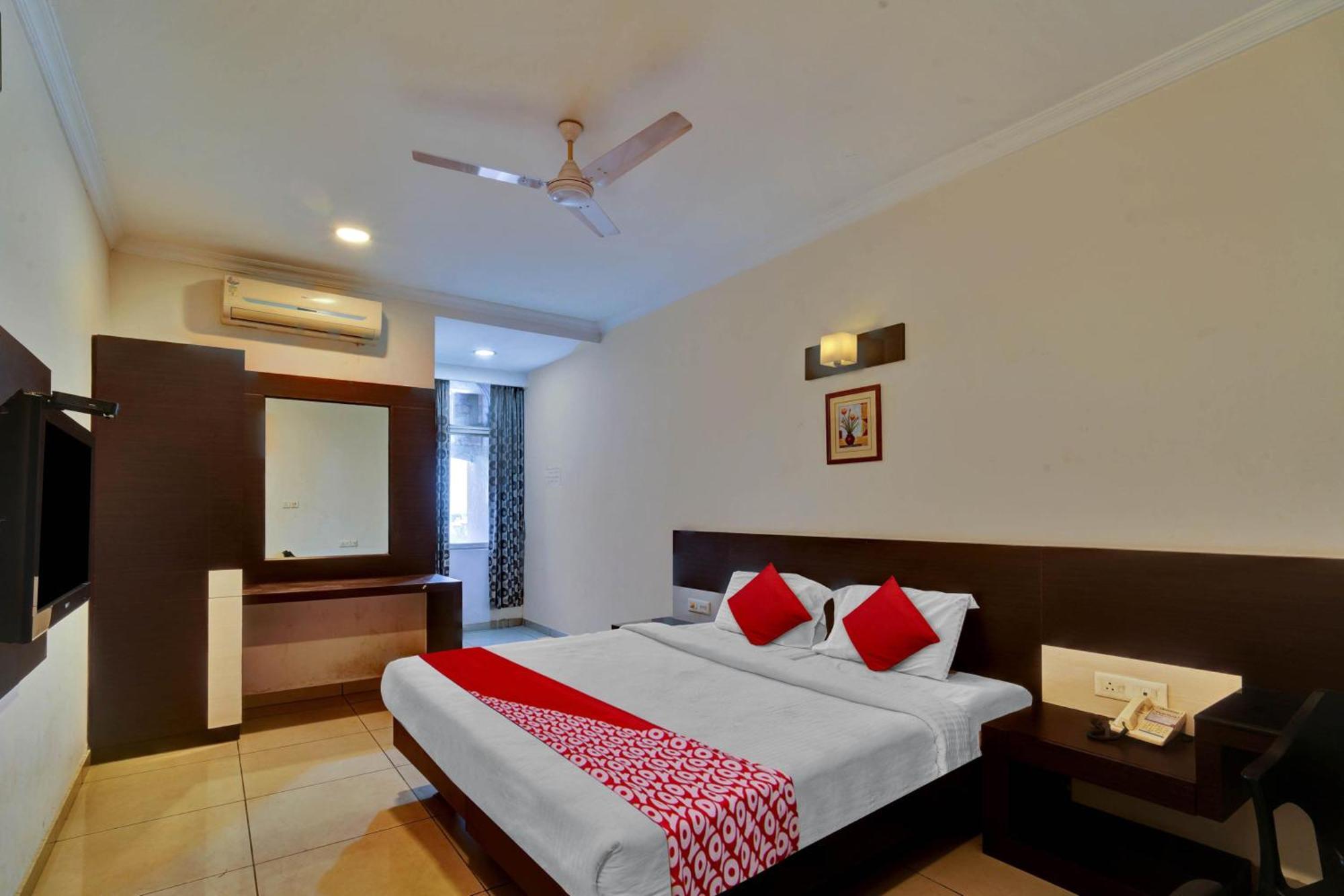 Hotel O Jk Inn Tiruppur Zewnętrze zdjęcie